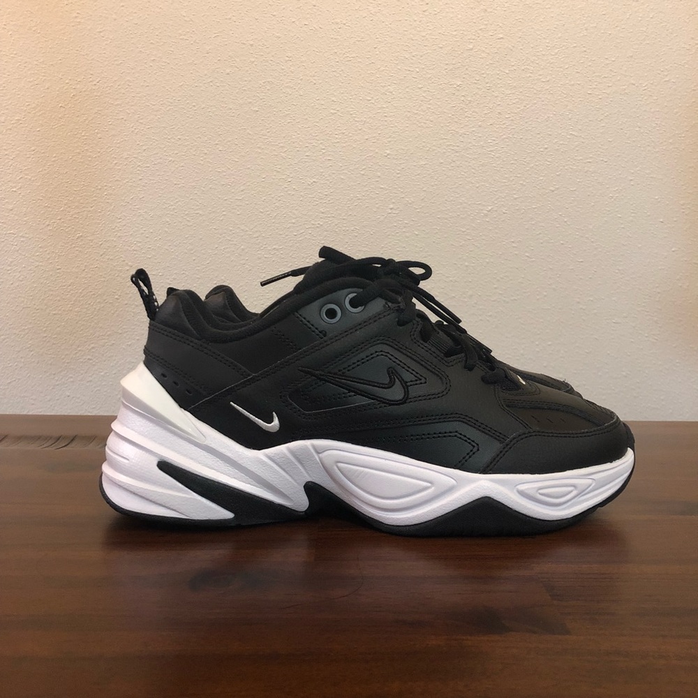 NWT Nike Women’s M2K Tekno Sneaker - size 7